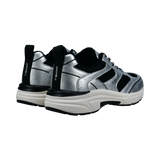 Sneaker silber