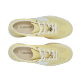 Sneaker yellow