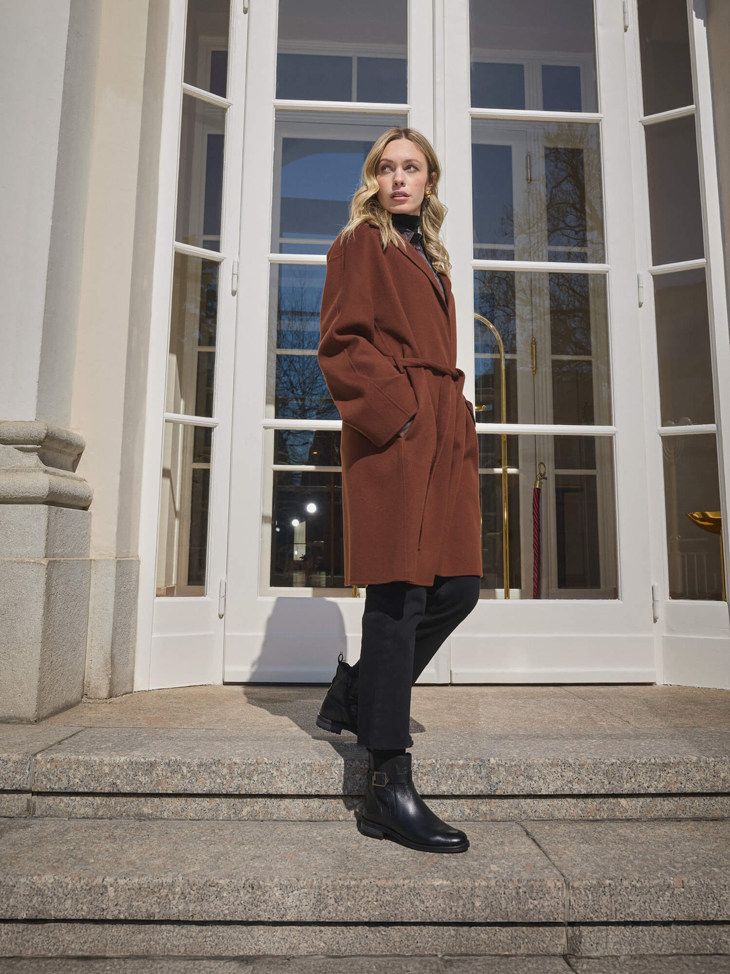 Leather Ankle Boots black