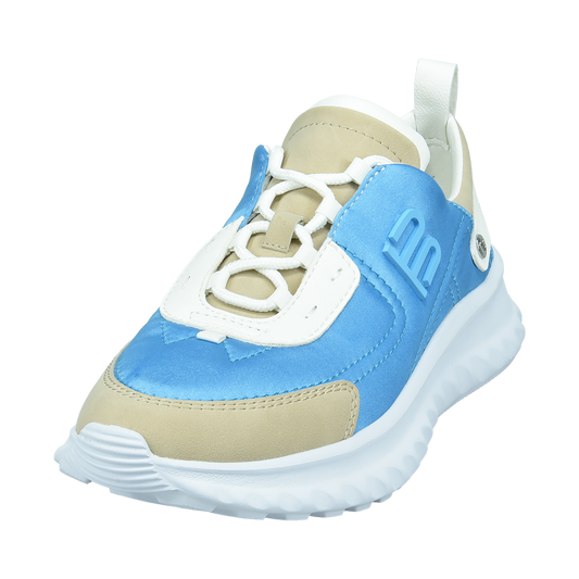 Sneakers light blue