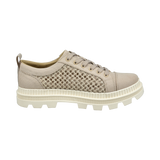 Lace-ups beige